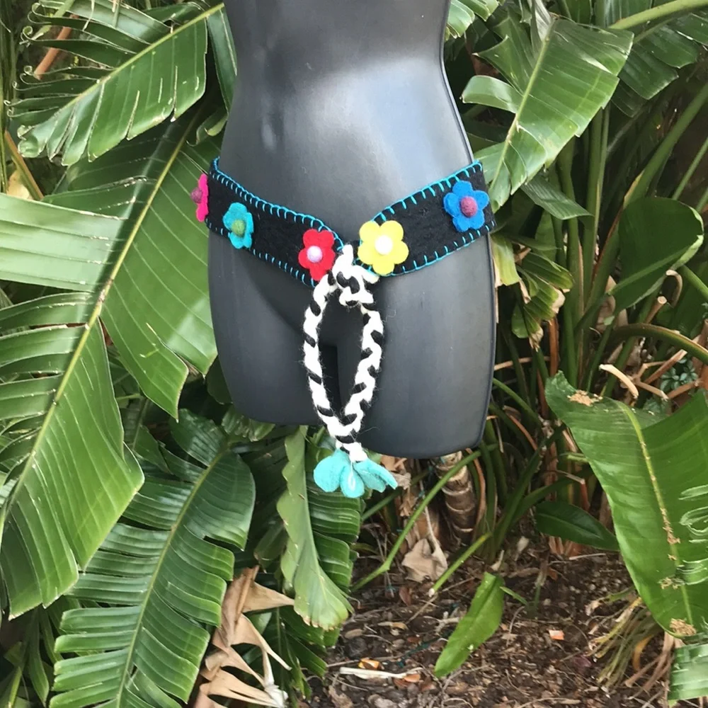 Bohemian 3D felt floral belt